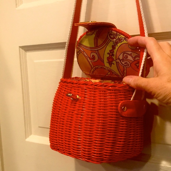 Maggi B Handbags - Maggi B Beautiful Shoulder Basket Bag